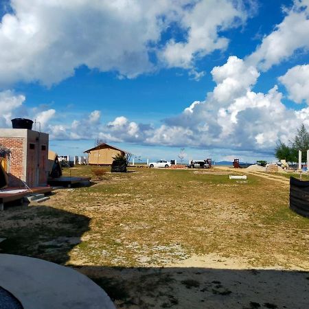 Rembulan Escape Bell Tent 1 Kampung Penarik Dış mekan fotoğraf